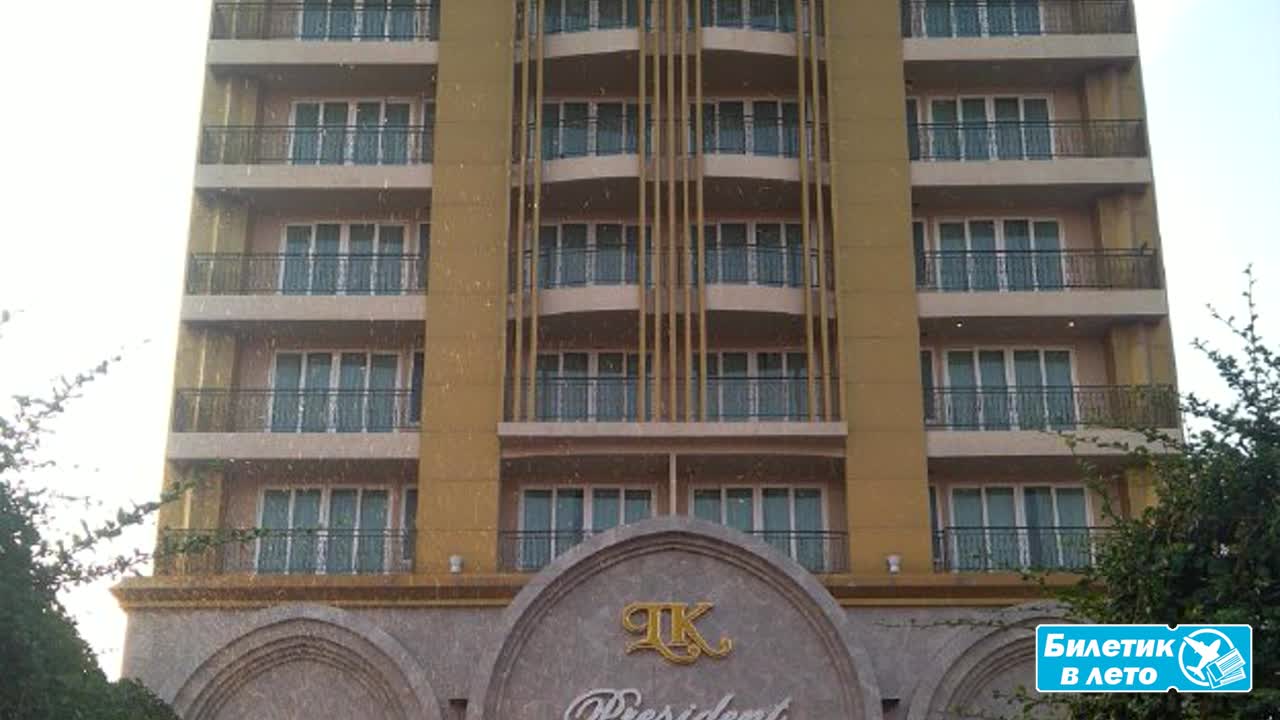 Завтрак-шведский стол в "LK President"